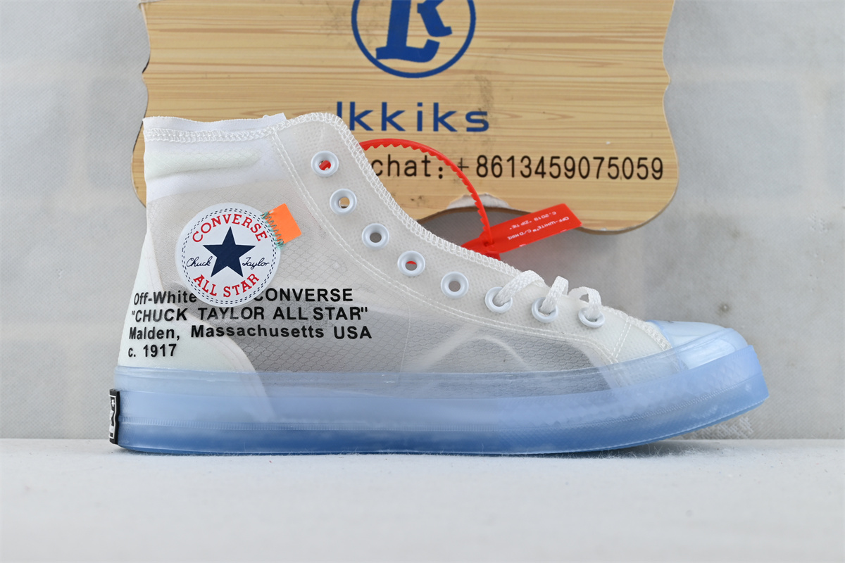 Converse Chuck Taylor All-Star Vulcanized Hi Off-White