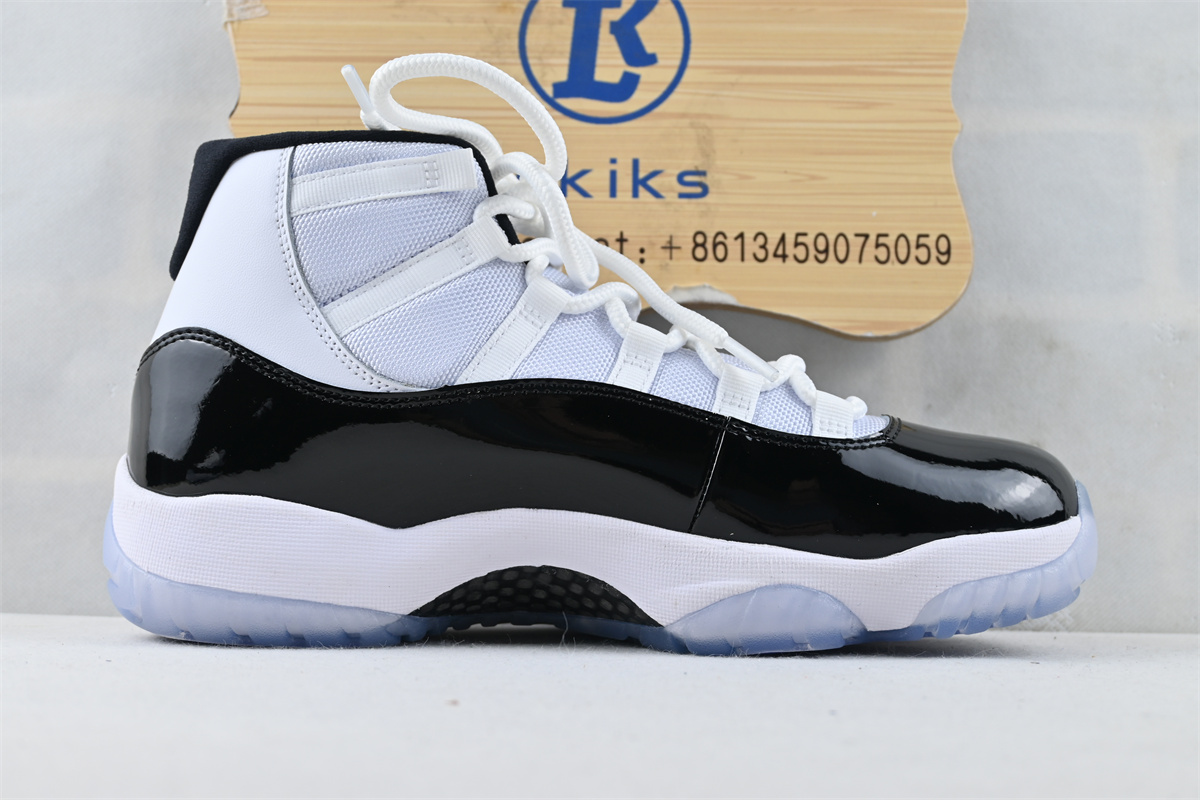 Jordan 11 Retro Concord