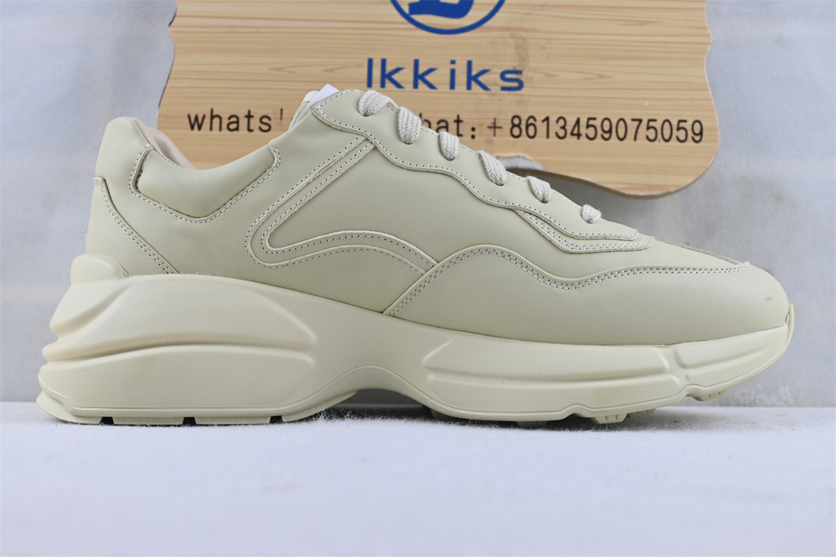 Gvc*1 Rhyton Vintage Logo