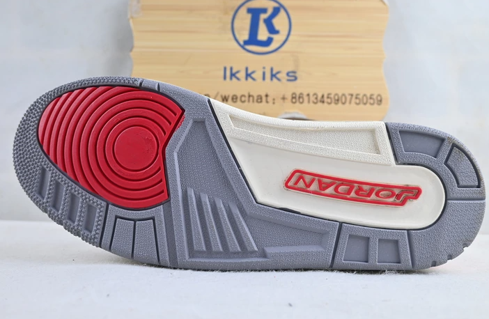 Air Jordan 3 Off-White