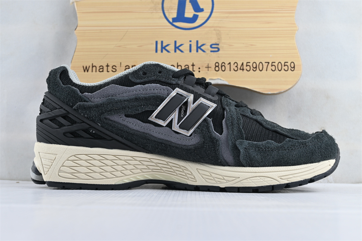 New Balance 1906R「Protection Pack」