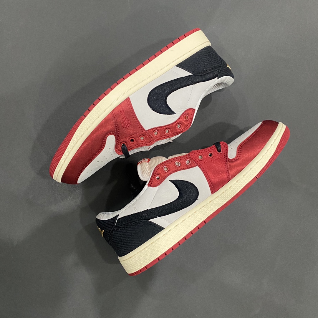 Trophy Room x Air Jordan 1 Low