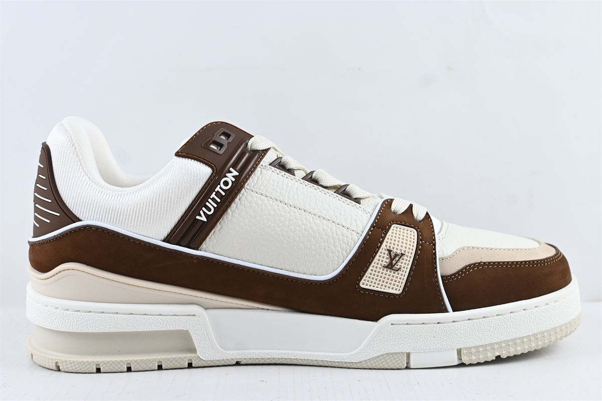 L0vis Vvtt0n Trainer