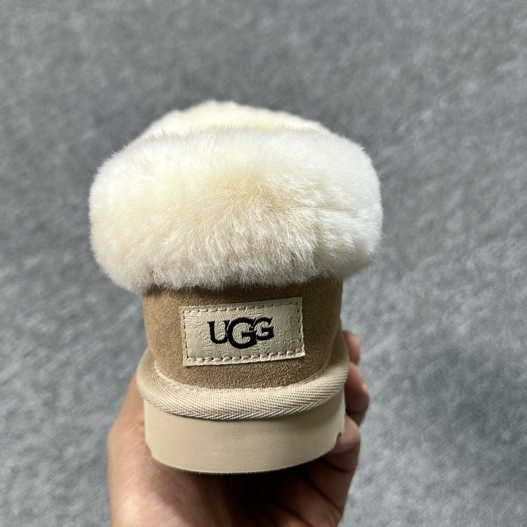 UGG