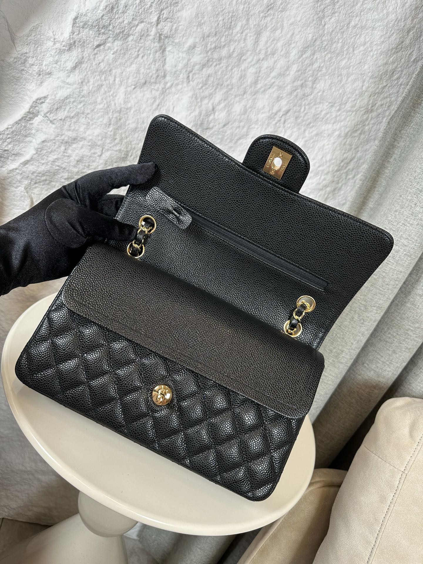 Ch**el Classic Flap Bag