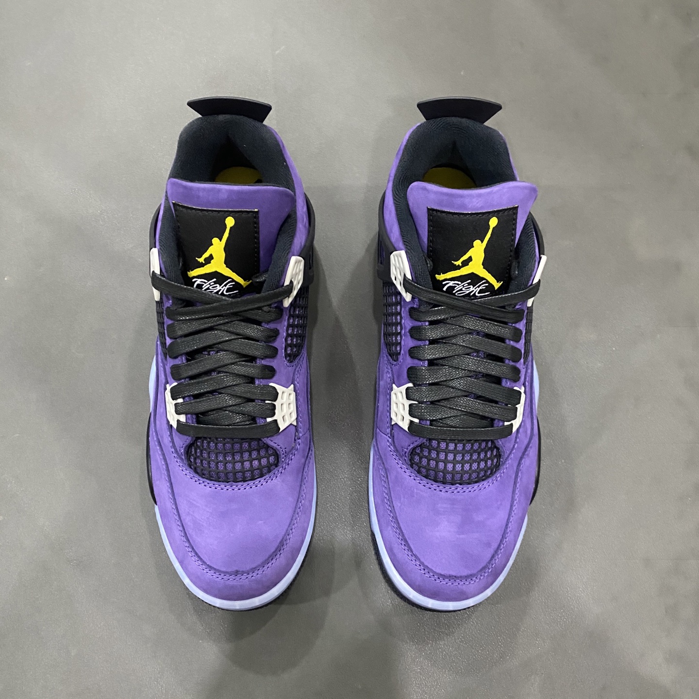 Air Jordan 4 OG “Lakers”