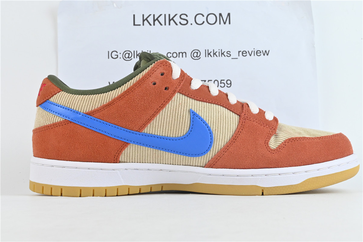 Nike SB Dunk Low Corduroy Dusty Peach